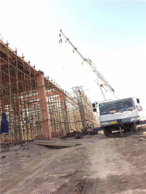 五指山市吊车作业的安全注意事项有哪些？